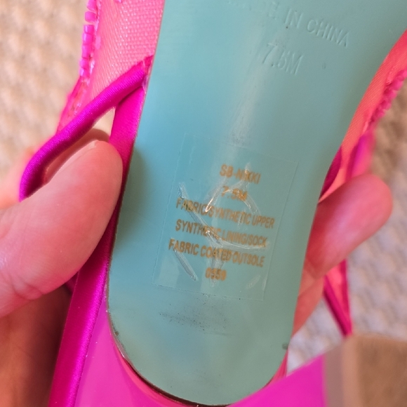 Betsey Johnson Pink Slingback Kitten Heels - Picture 5 of 8